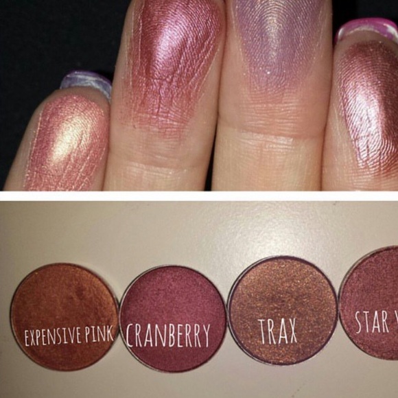 Mac Cosmetics Eyeshadow in Expensive Pink Veluxe Pearl Duochrome BNWB - Picture 8 of 15